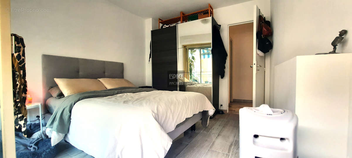 Appartement à ROQUEBRUNE-CAP-MARTIN