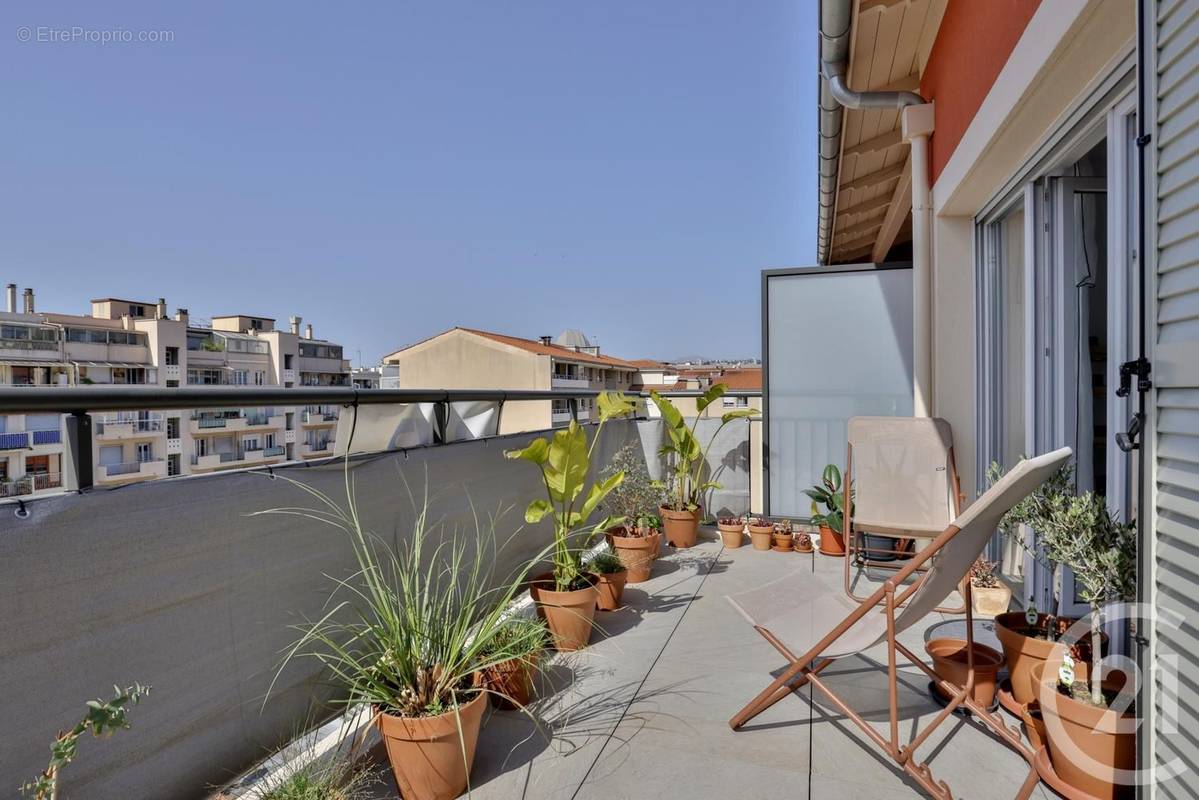 Appartement à NICE