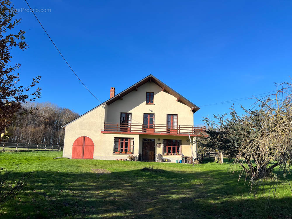 Maison à VIMOUTIERS