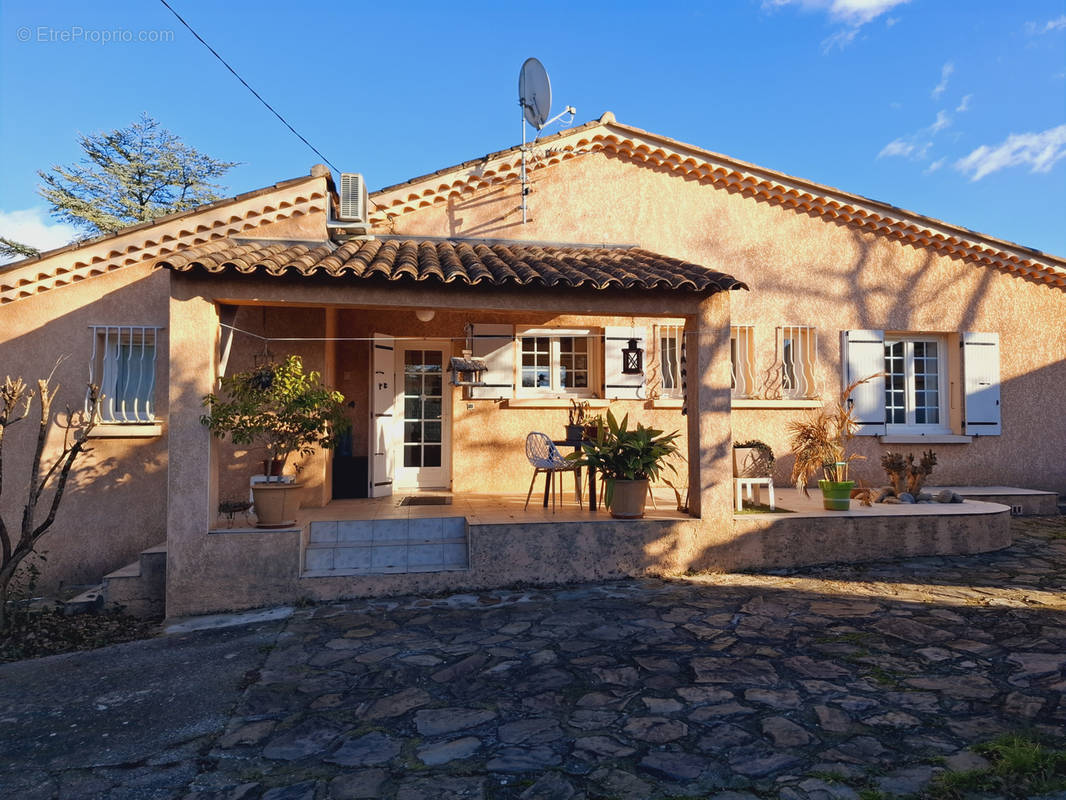 Maison à LABEAUME