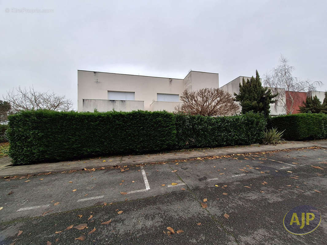 Appartement à SAINT-LOUIS-DE-MONTFERRAND