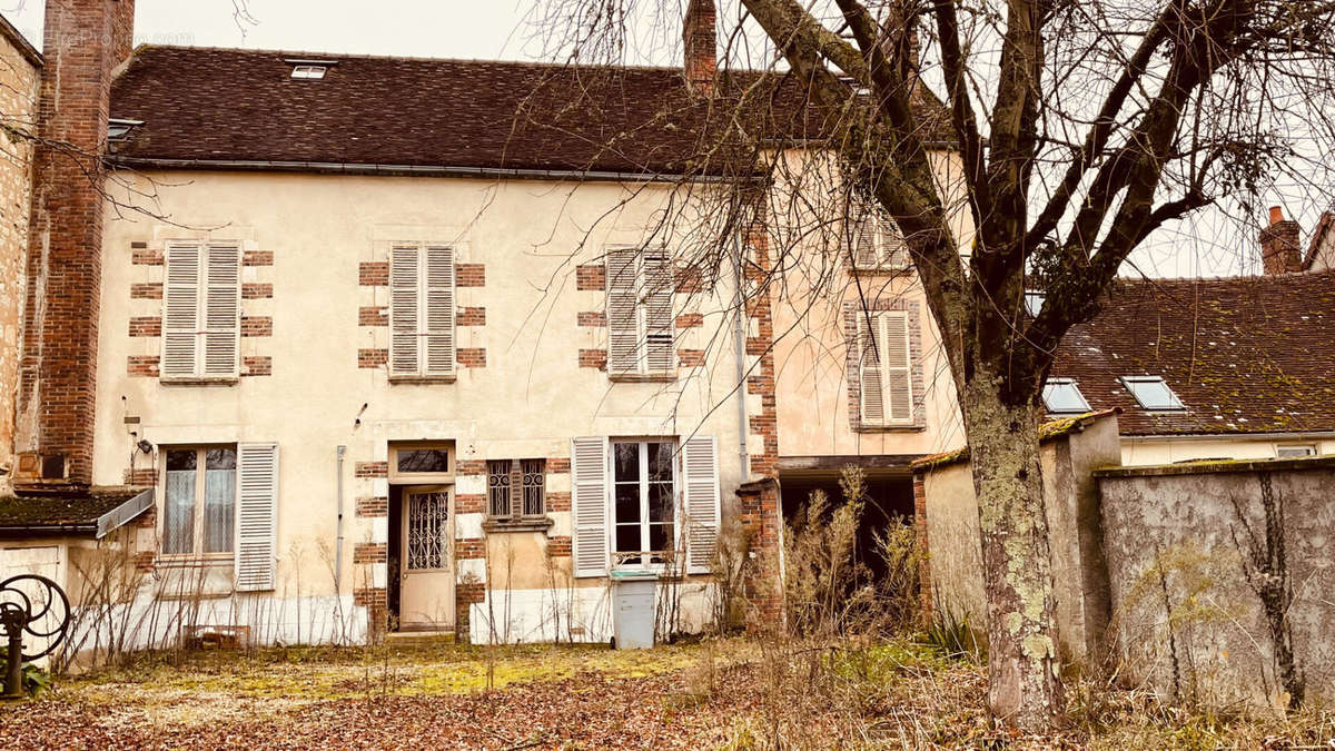 Maison à SAINT-FLORENTIN