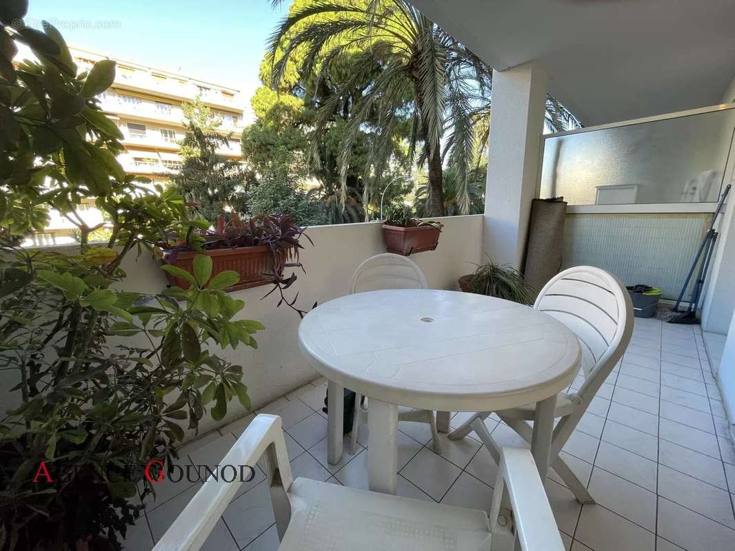 Appartement à NICE