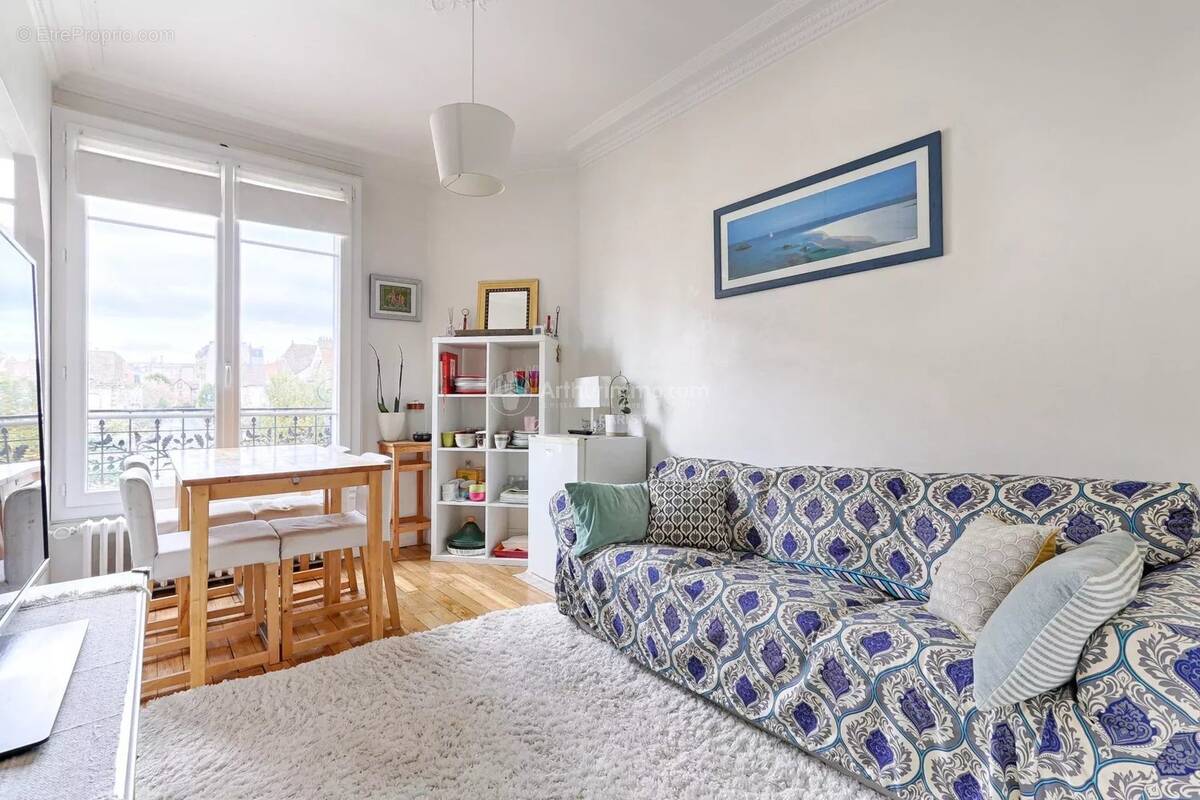 Appartement à ENGHIEN-LES-BAINS