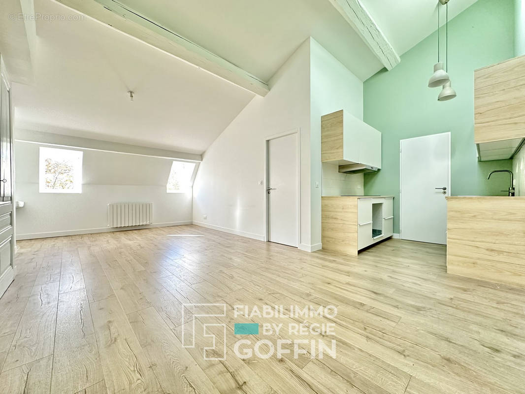 Appartement à LYON-6E