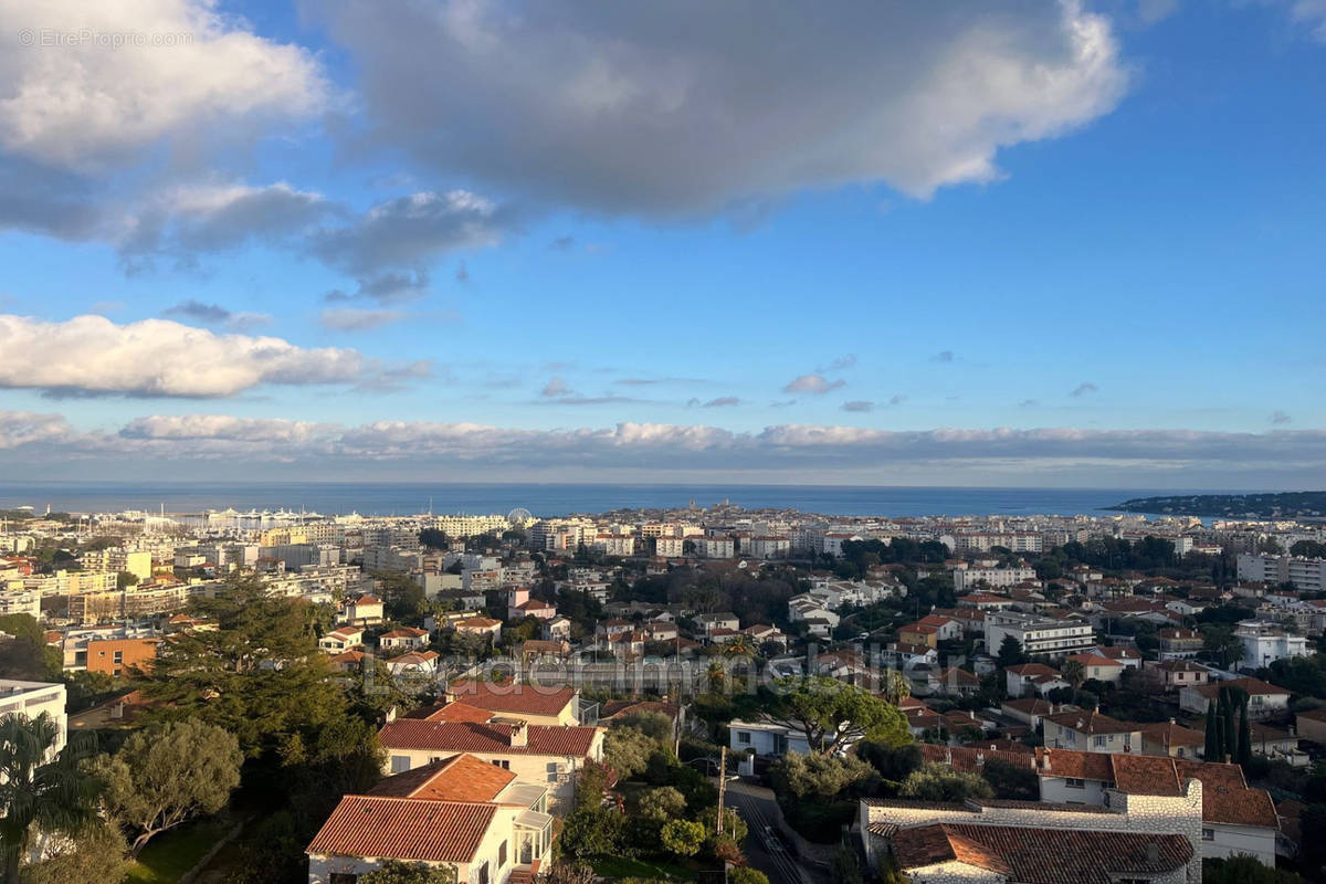 Appartement à ANTIBES