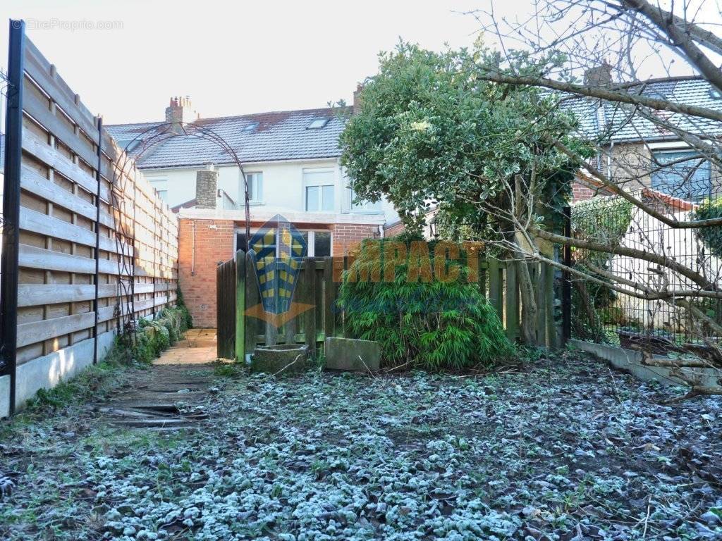 Maison à WATTIGNIES