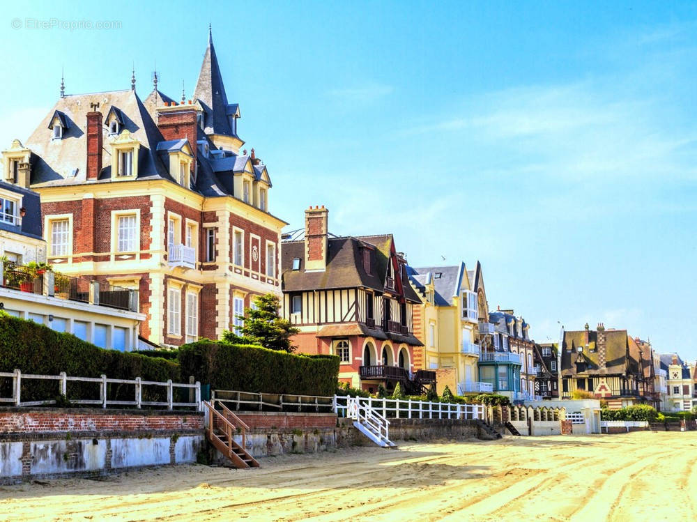 Appartement à TROUVILLE-SUR-MER