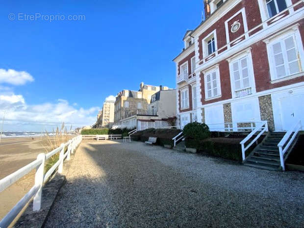 Appartement à TROUVILLE-SUR-MER