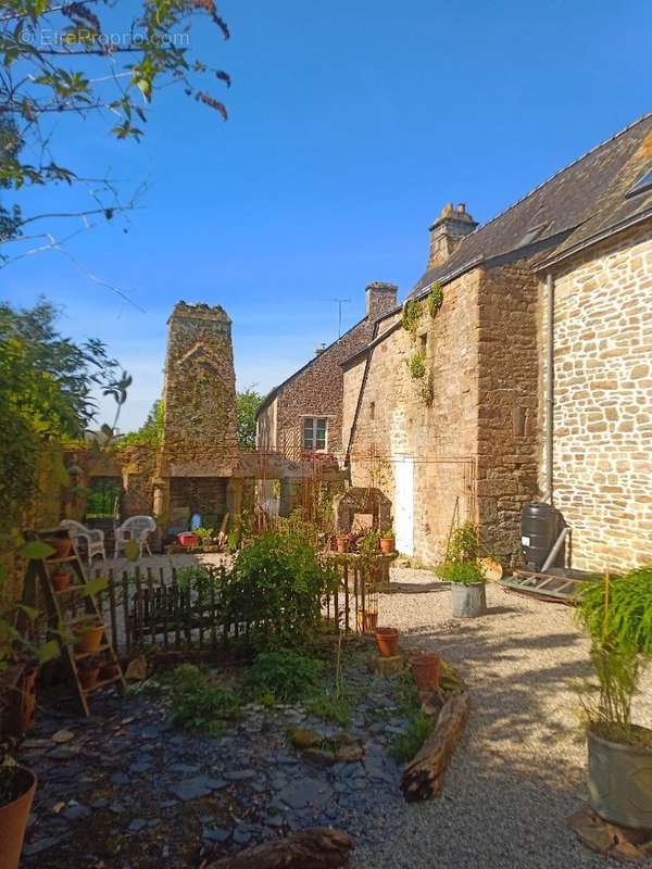 Maison à GUEMENE-SUR-SCORFF