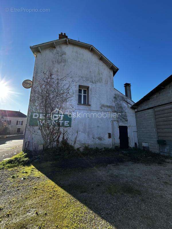 Maison à CHAUNAY