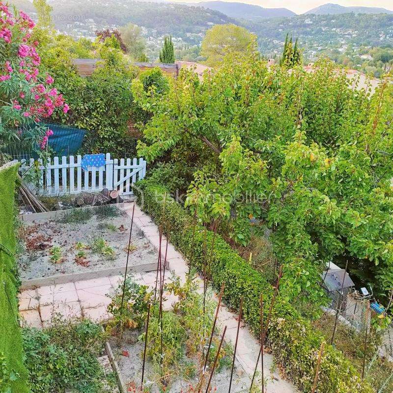 Maison à LA COLLE-SUR-LOUP