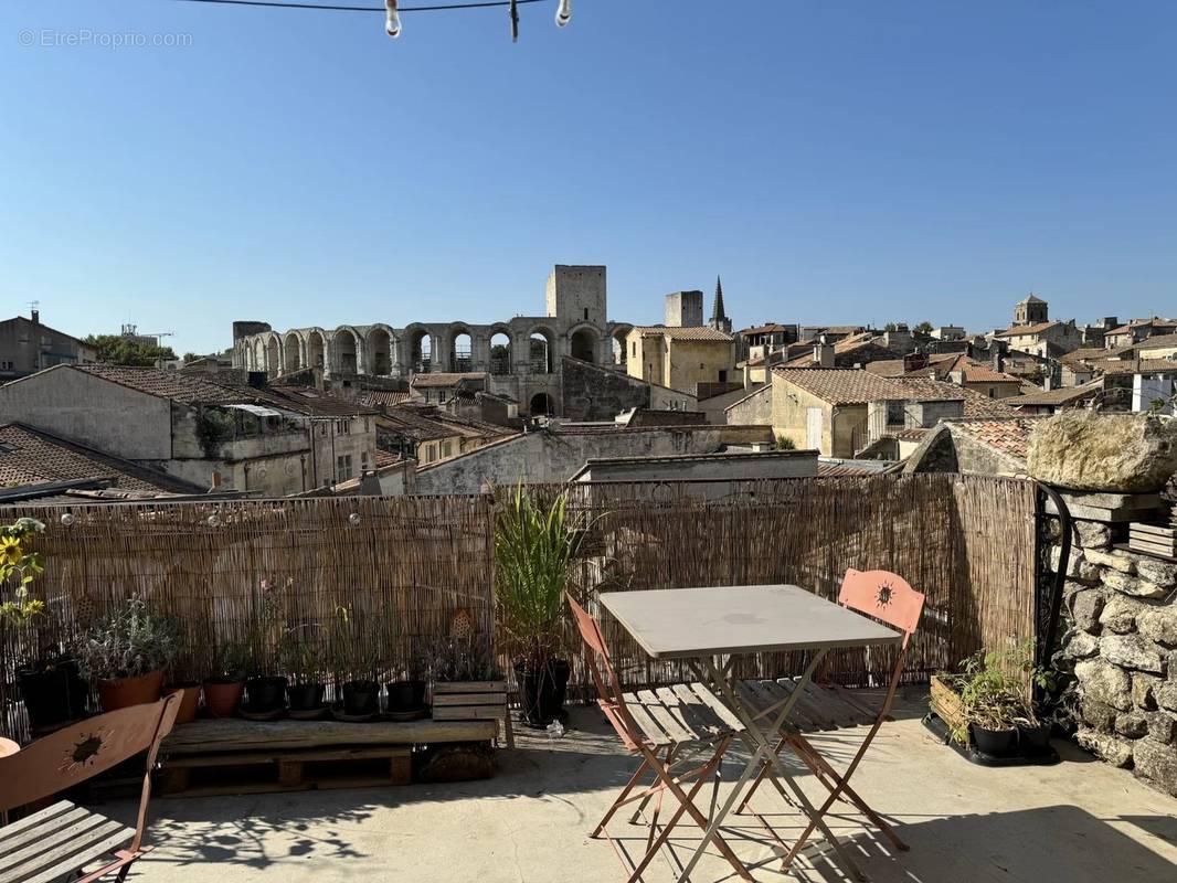 Appartement à ARLES