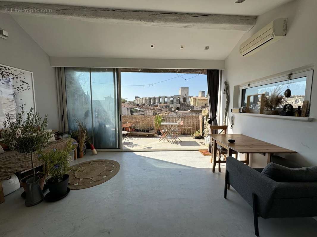 Appartement à ARLES