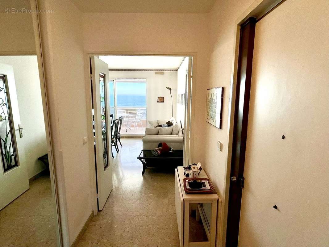 Appartement à MENTON