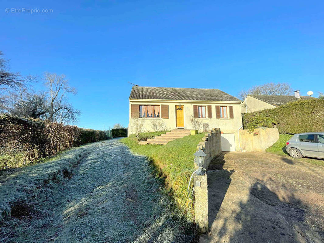 Maison à CHAUMONT-EN-VEXIN