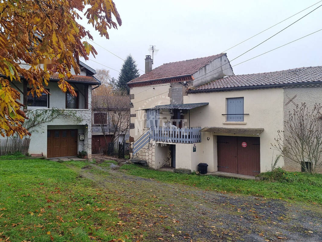 Maison à COURPIERE