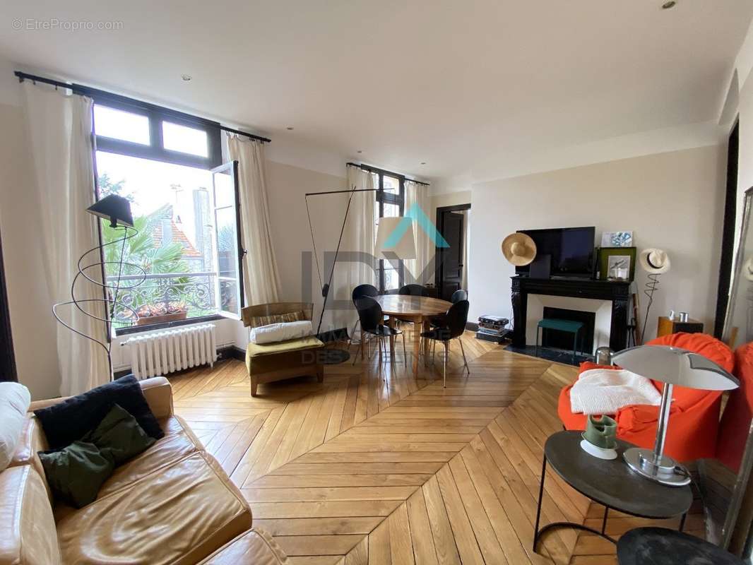 Appartement à SAINT-GERMAIN-EN-LAYE