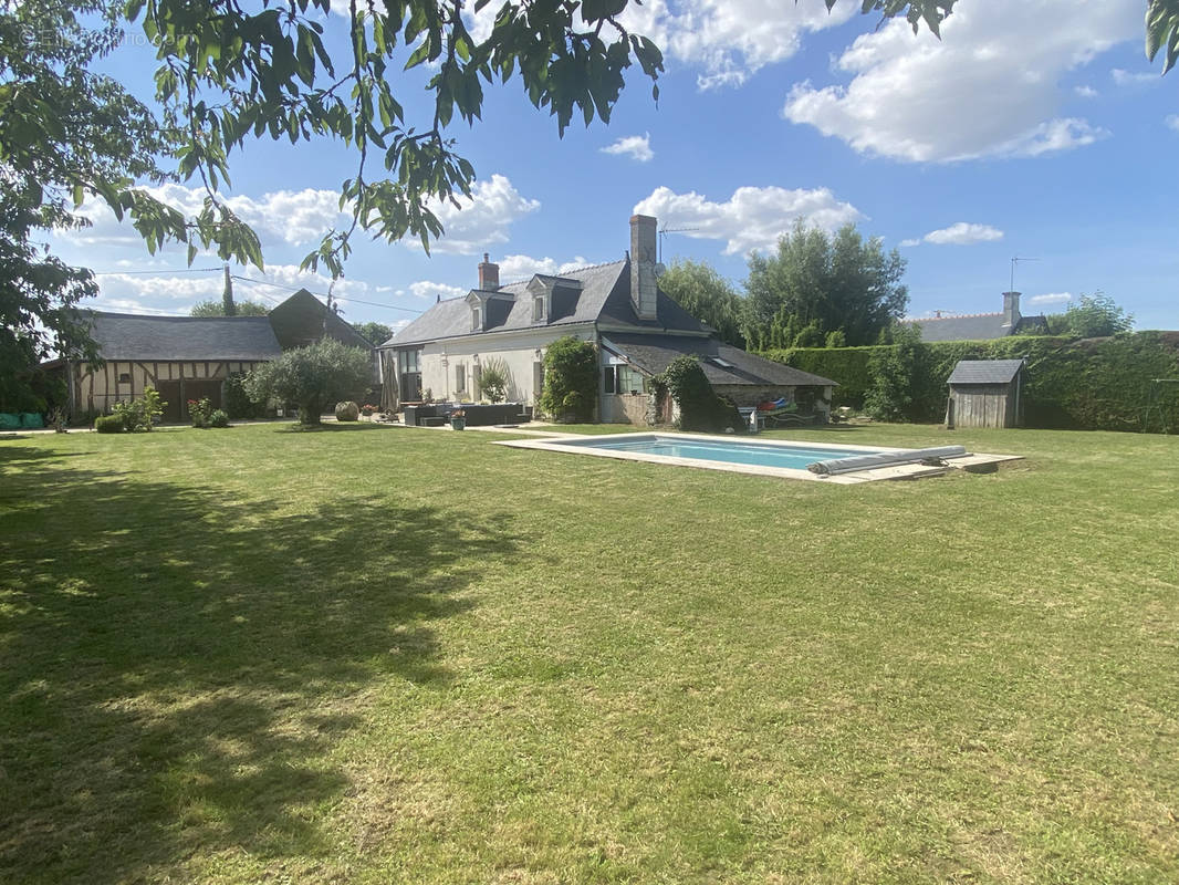 Maison à SAINT-MATHURIN-SUR-LOIRE