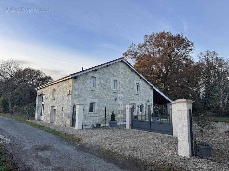 Maison à MERIGNAC