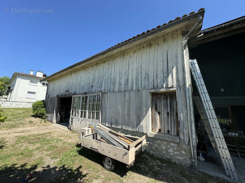 Maison à CHALAIS