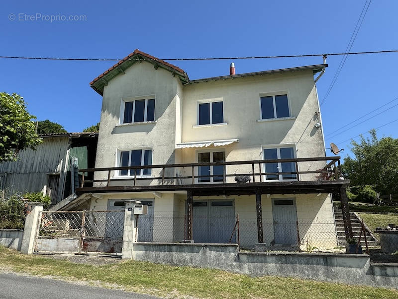 Maison à CHALAIS