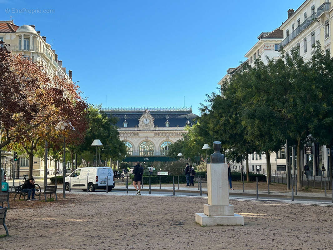 Appartement à LYON-6E