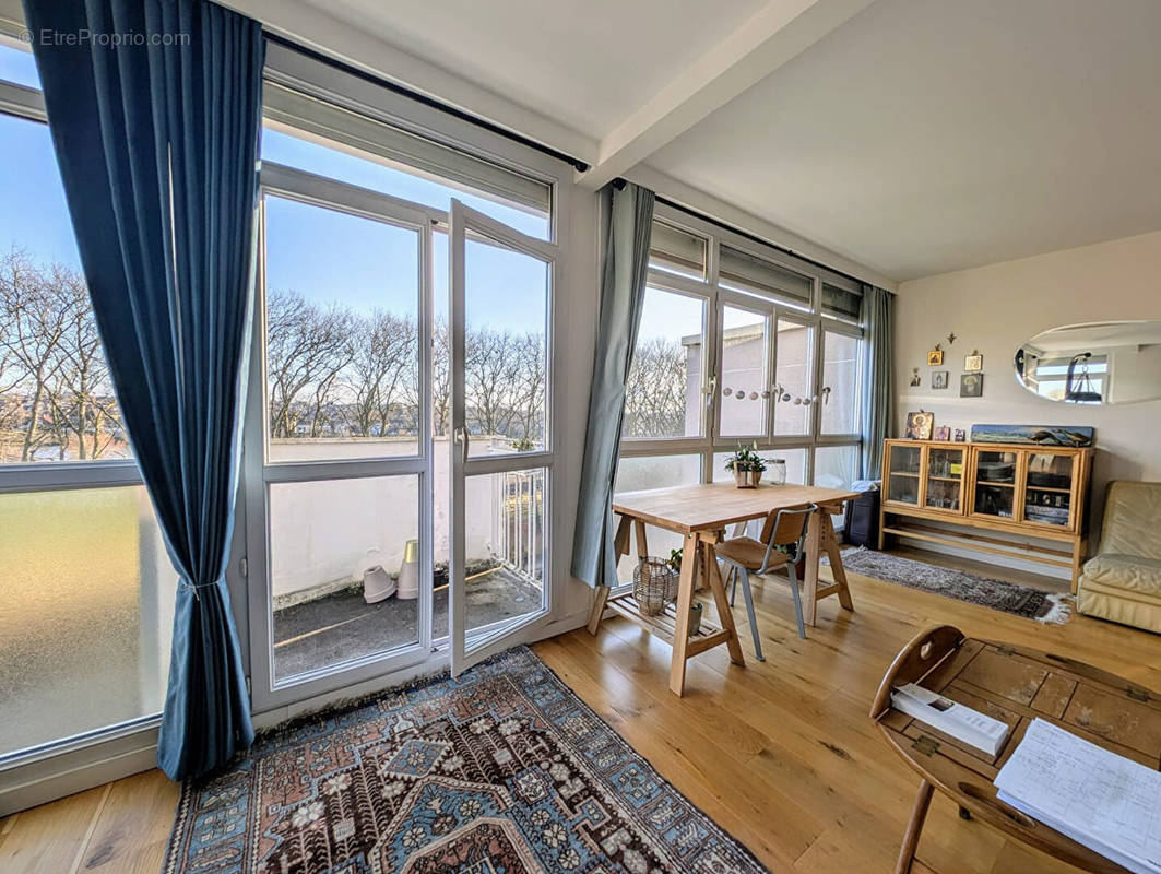 Appartement à MAISONS-LAFFITTE