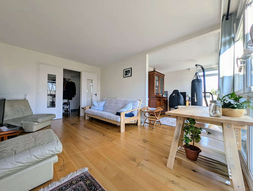 Appartement à MAISONS-LAFFITTE