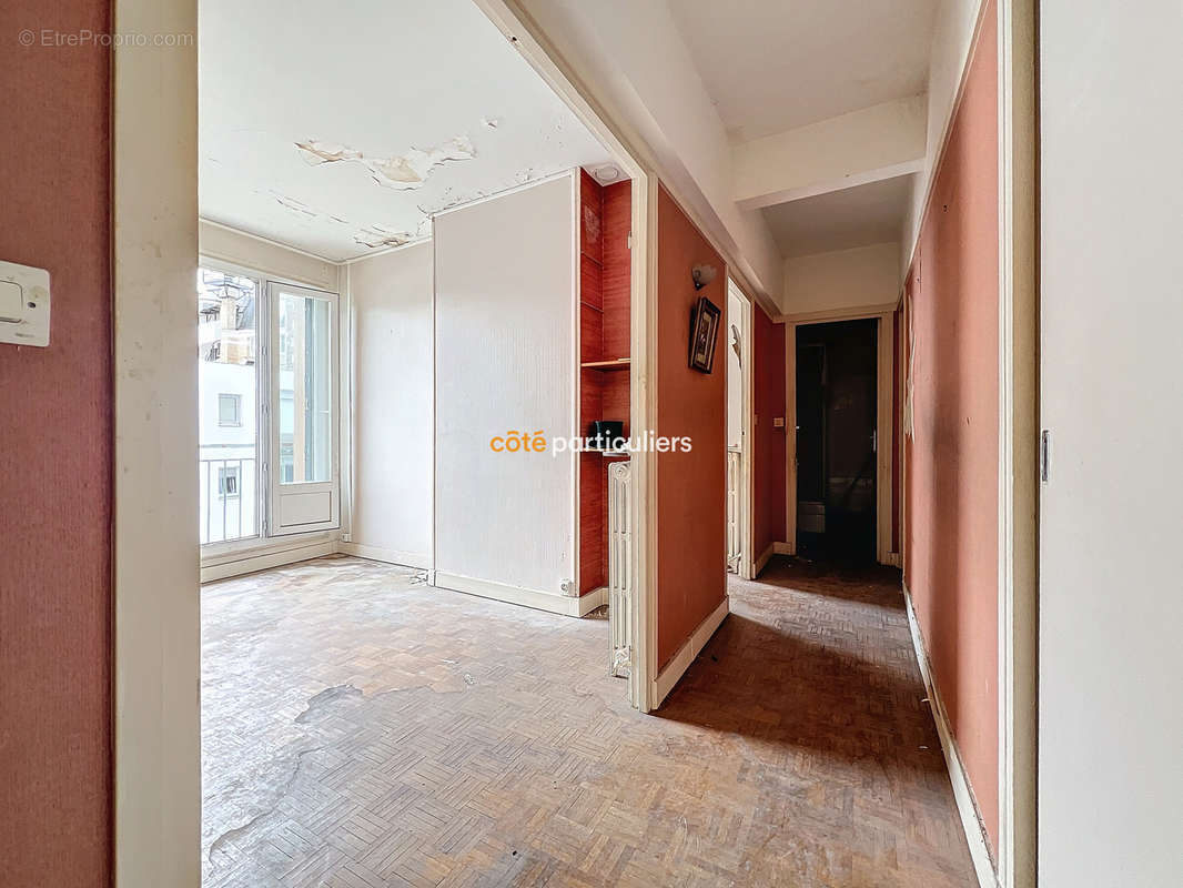 Appartement à ISSY-LES-MOULINEAUX