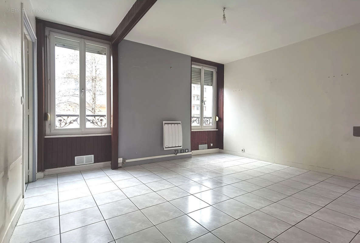 Appartement à ROSNY-SOUS-BOIS