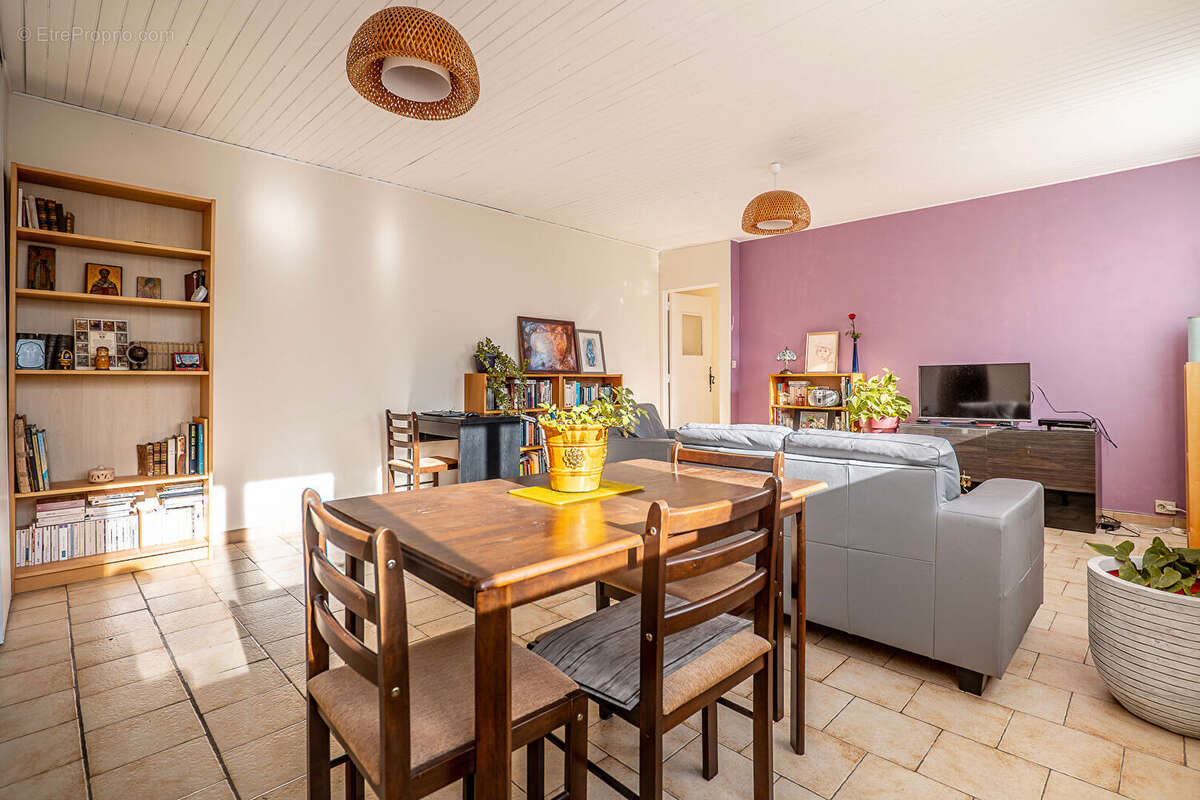 Appartement à CHAMPIGNY-SUR-MARNE