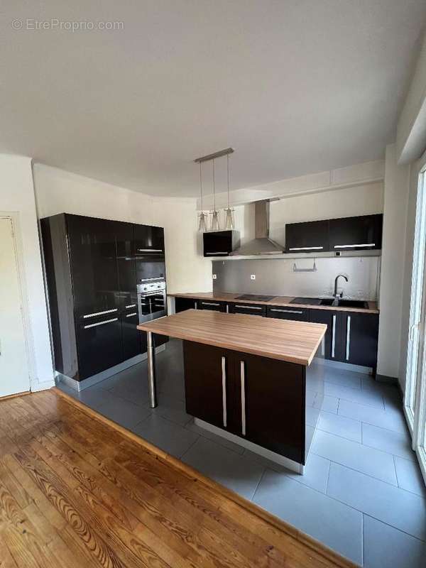   - Appartement à TOULOUSE