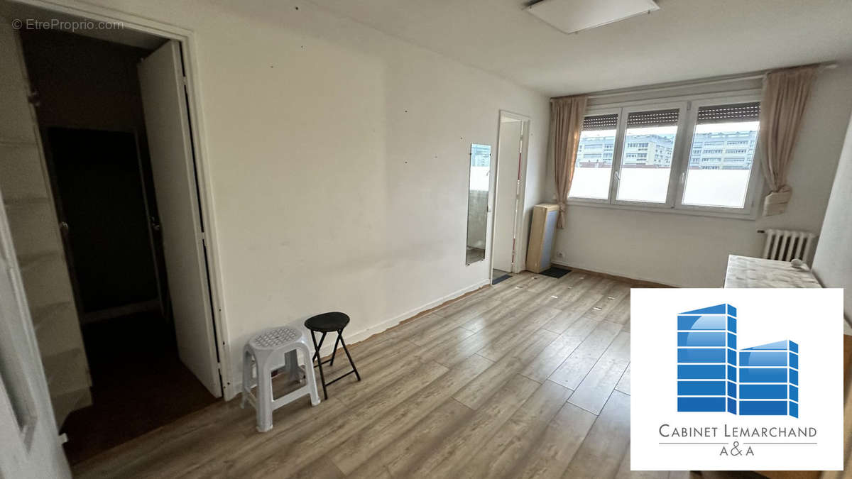 Appartement à IVRY-SUR-SEINE