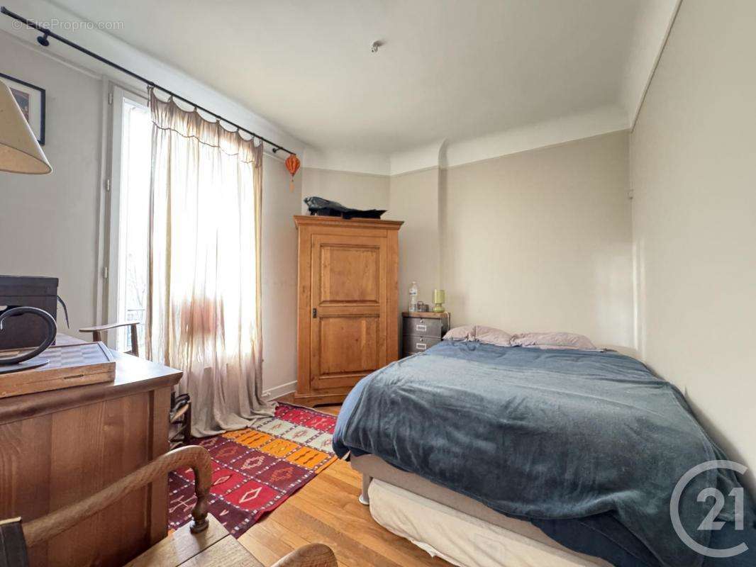 Appartement à FONTENAY-SOUS-BOIS