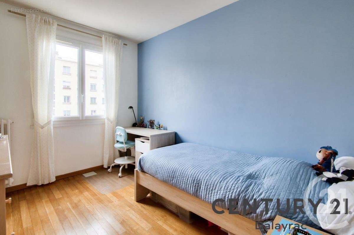 Appartement à FONTENAY-SOUS-BOIS