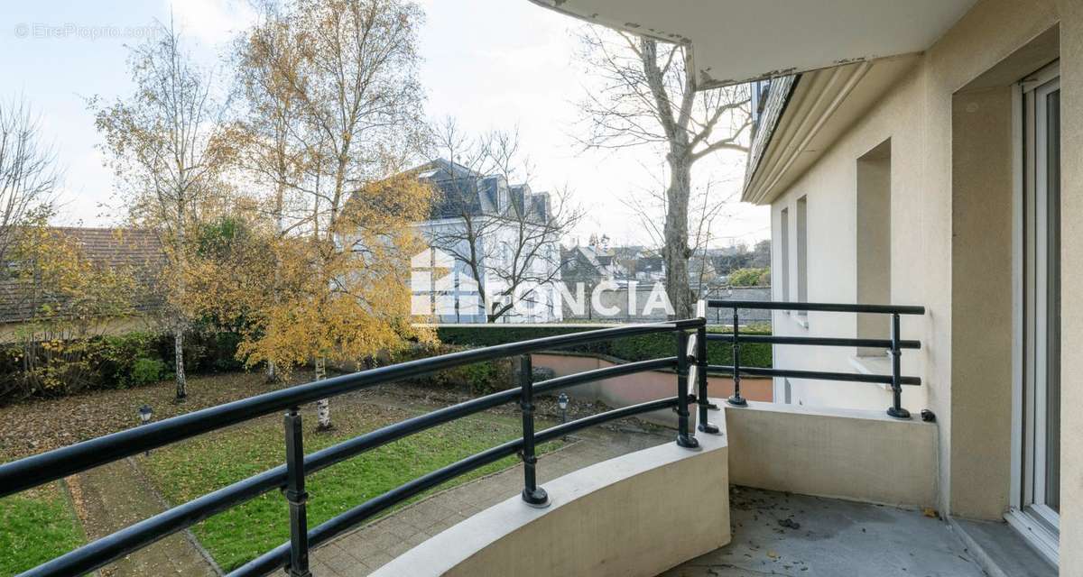 Appartement à ROISSY-EN-FRANCE