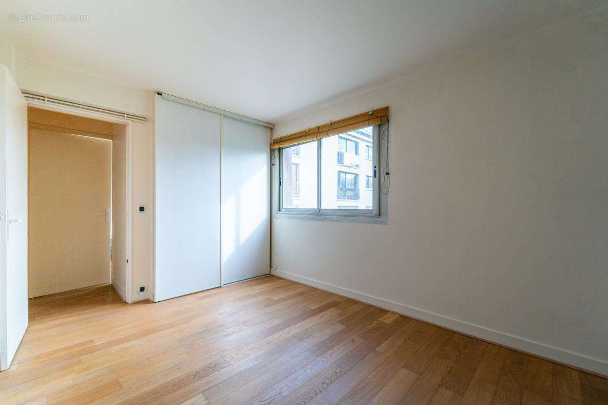 Appartement à SEVRES