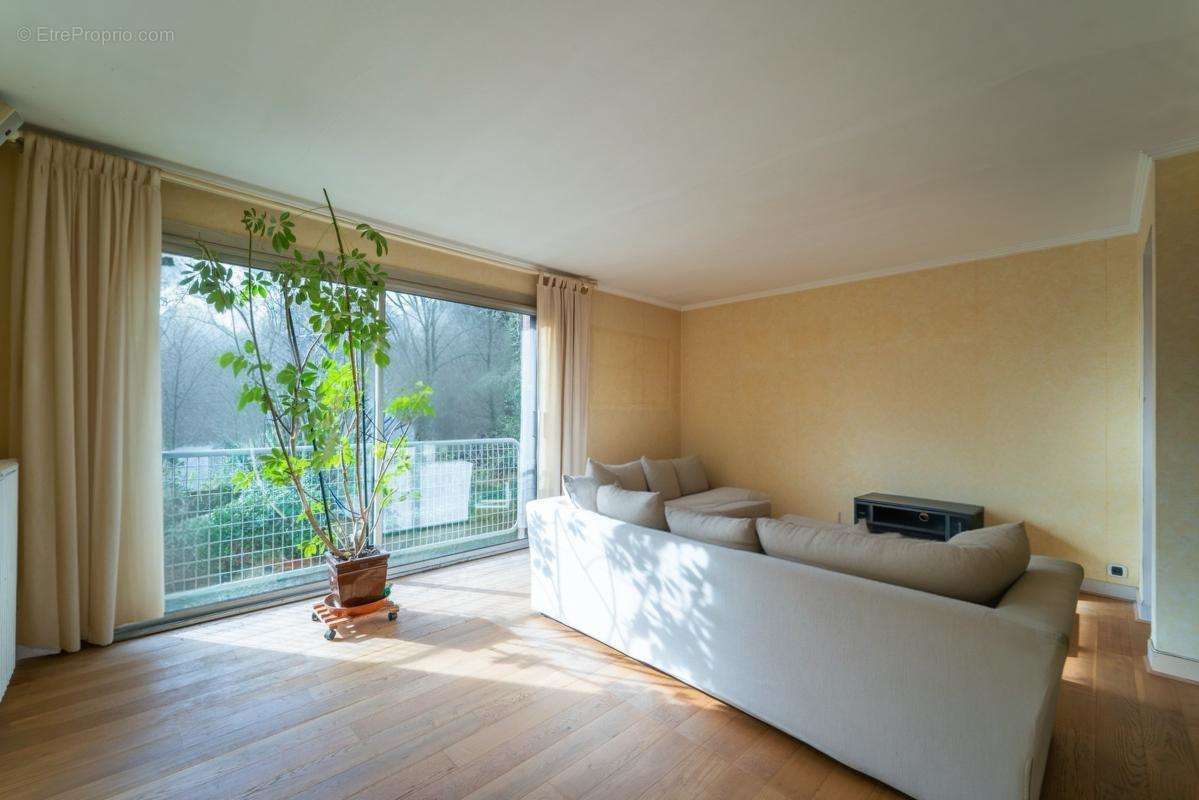 Appartement à SEVRES