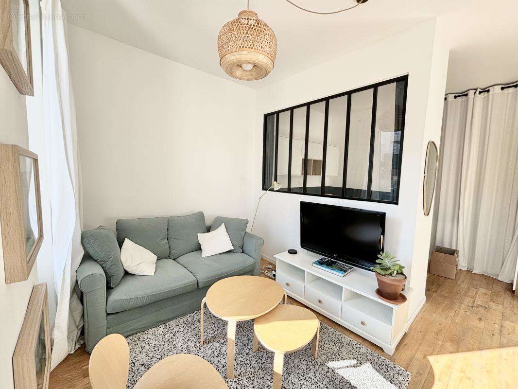 Appartement à MARSEILLE-7E