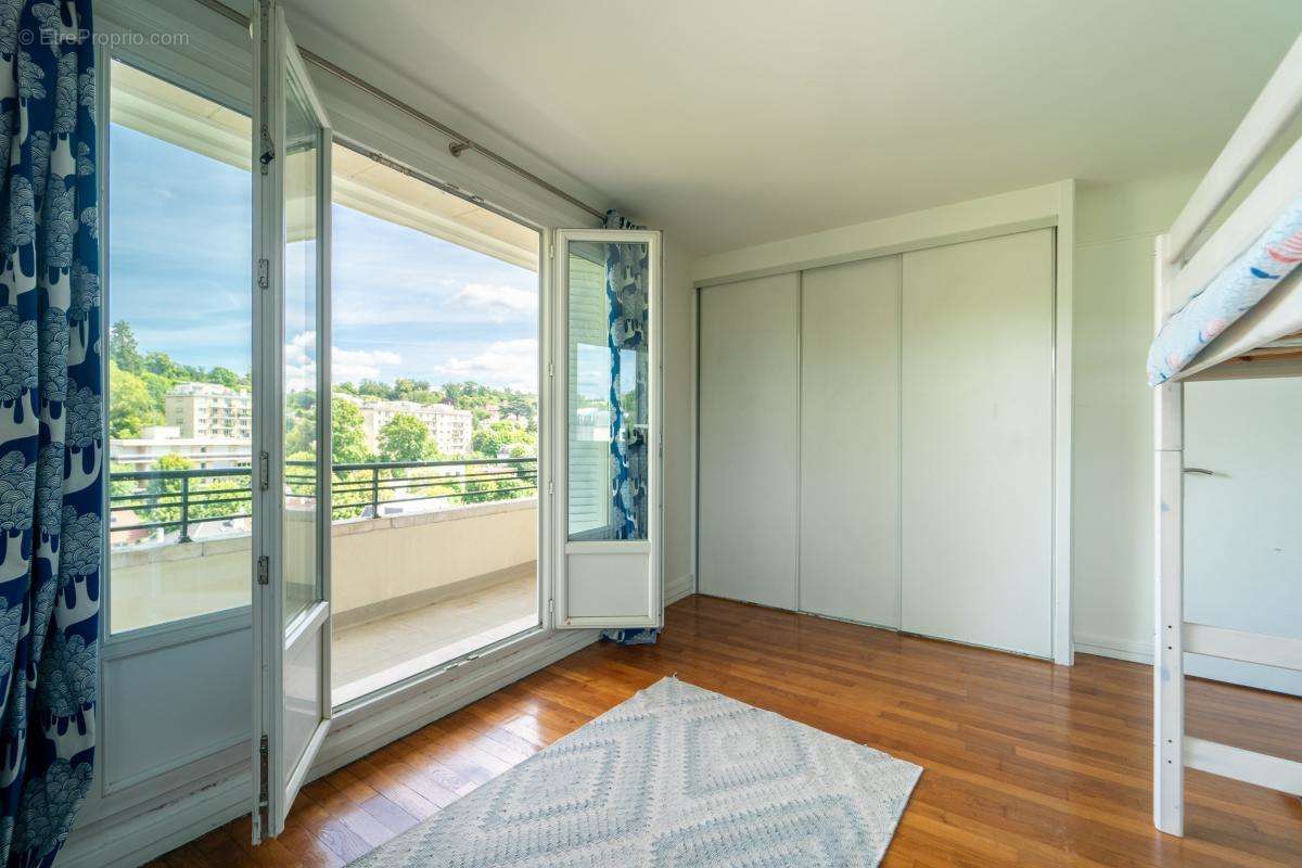 Appartement à SEVRES