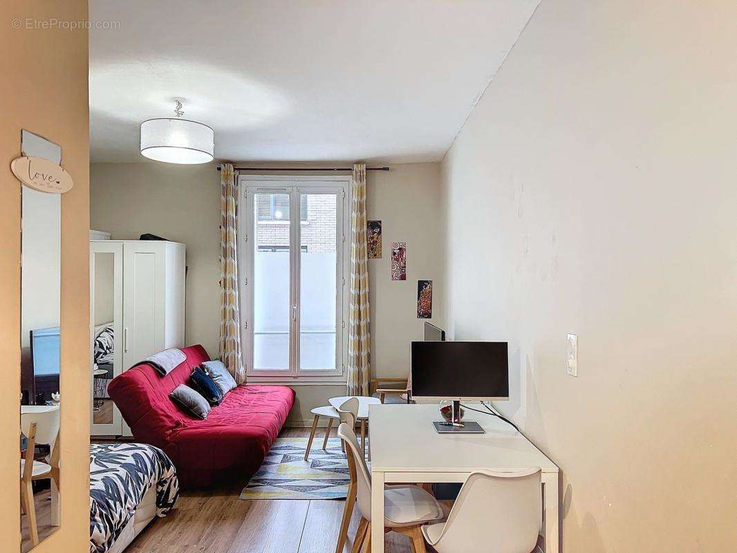 Appartement à ASNIERES-SUR-SEINE