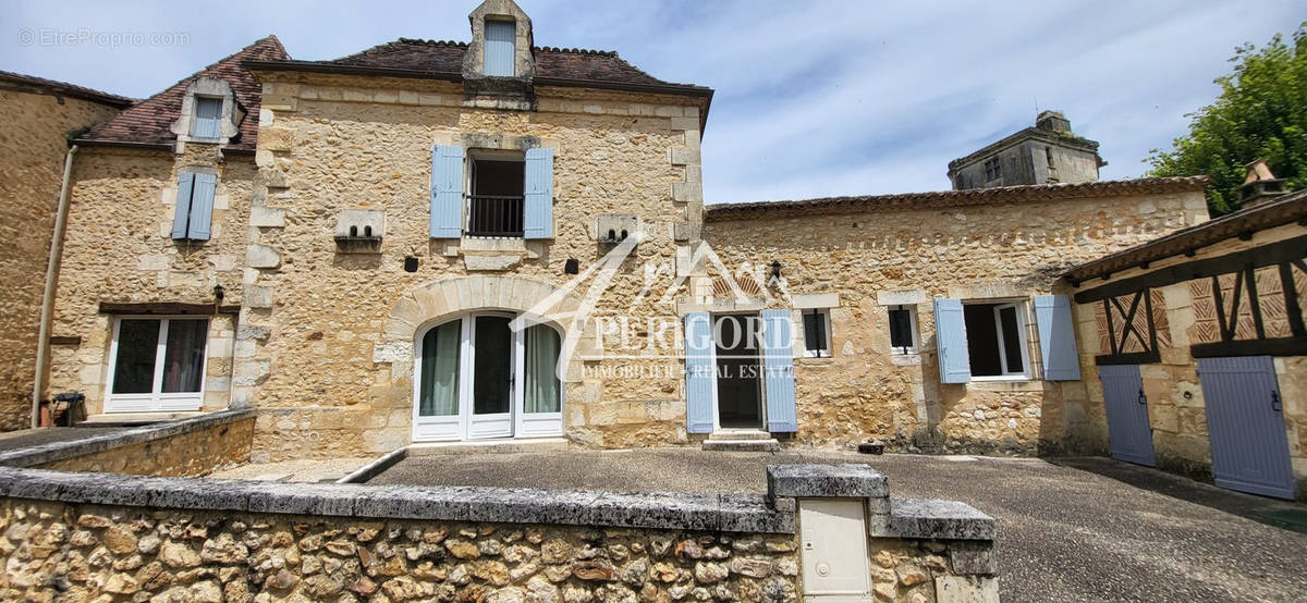 Maison à SAINT-LAURENT-DES-VIGNES