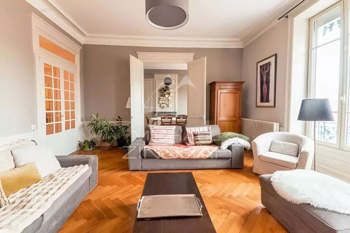 Appartement à LYON-7E