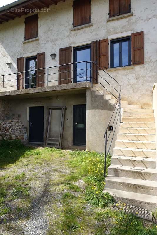 Maison à CORCELLES-EN-BEAUJOLAIS