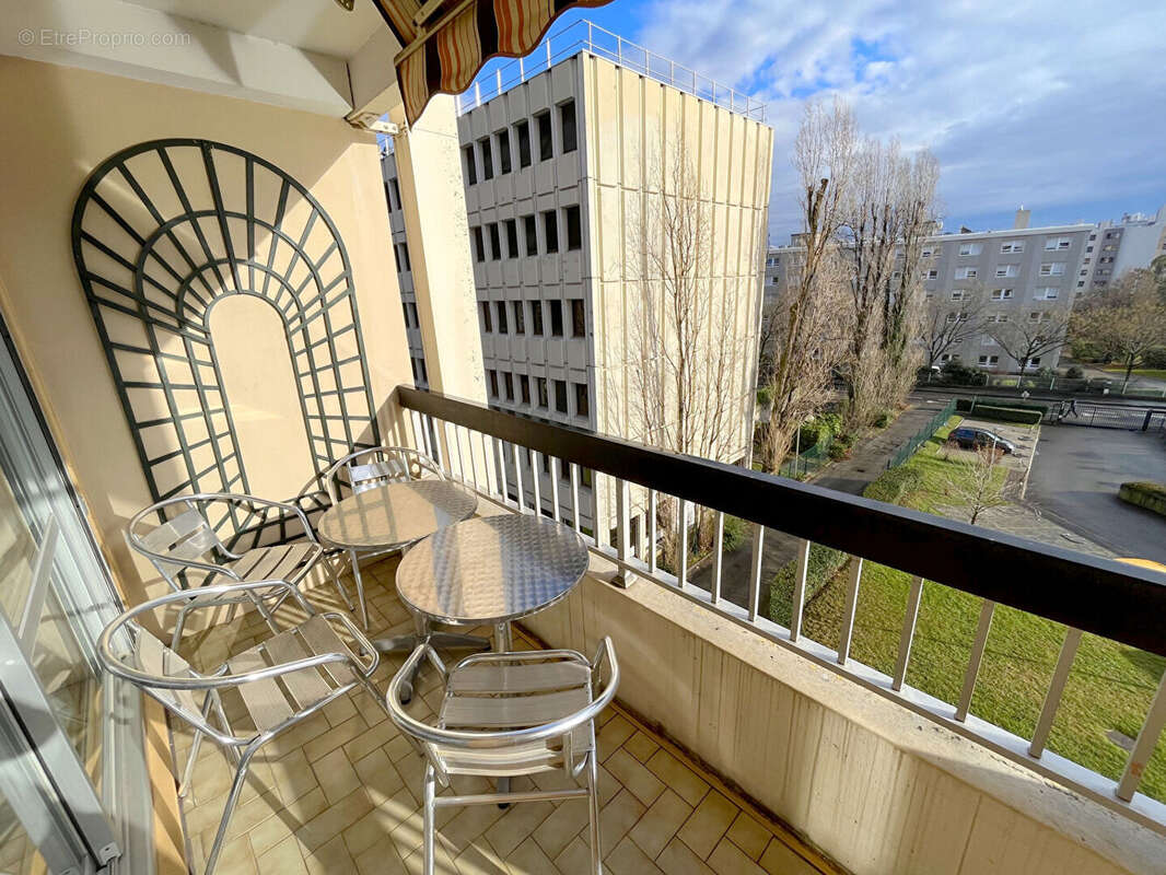 Appartement à VILLEURBANNE