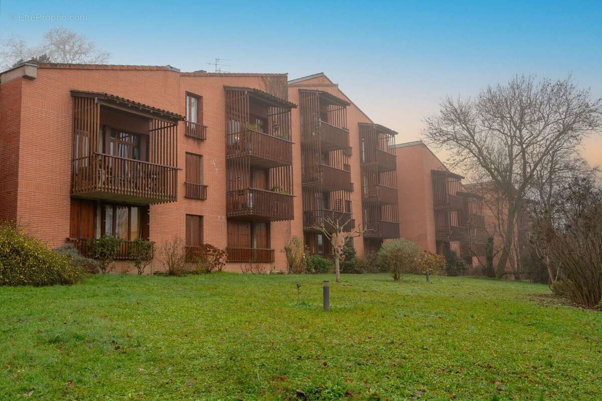 Appartement à RAMONVILLE-SAINT-AGNE