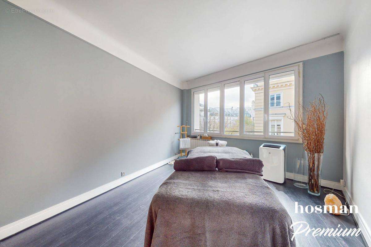 Appartement à PARIS-10E