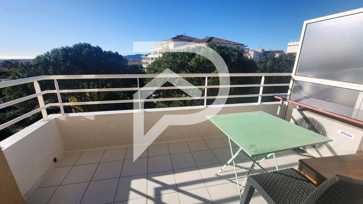 Appartement à FREJUS