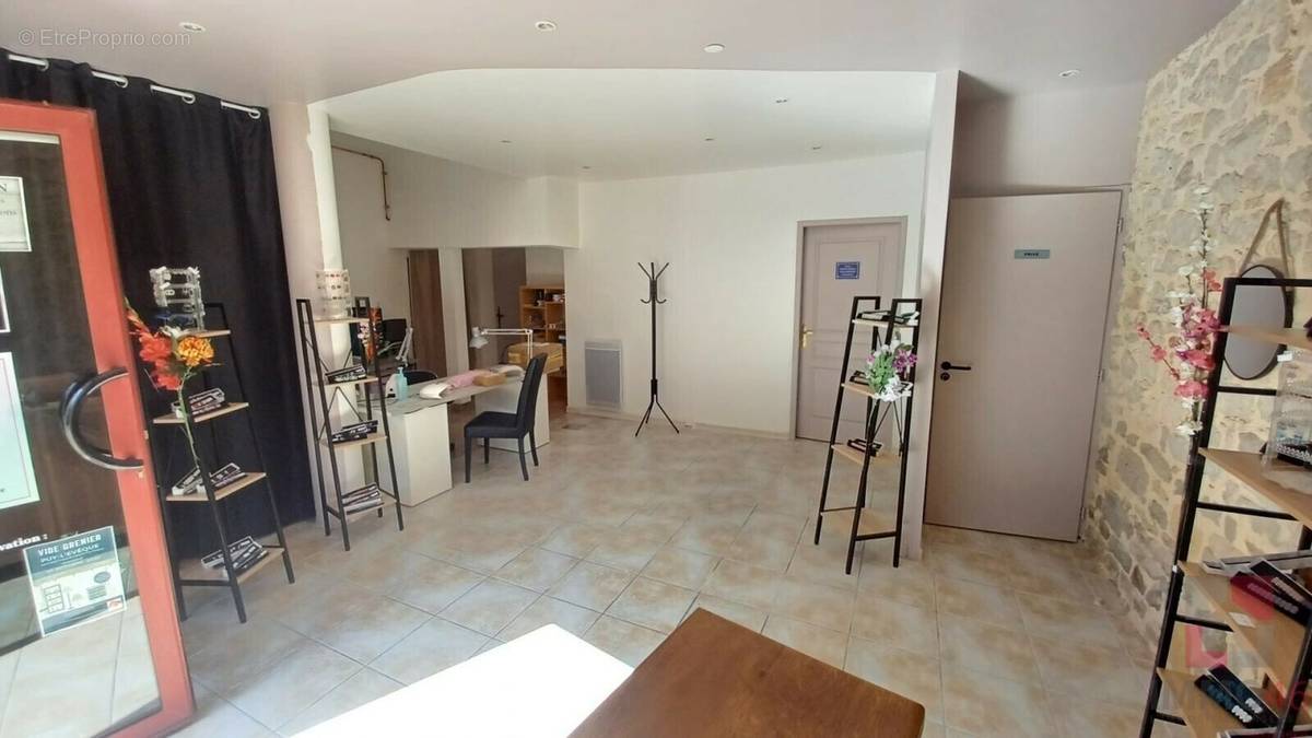 Appartement à PRAYSSAC